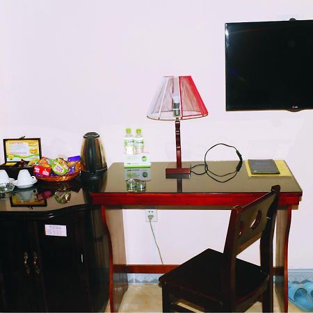 Hong Phuc Hotel Quy Nhon Exteriör bild