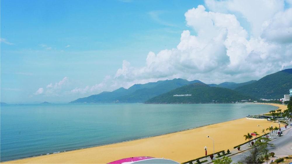 Hong Phuc Hotel Quy Nhon Exteriör bild